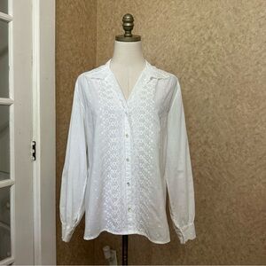 VTG 70s White Cotton Lace Eyelet Floral Button Front Long Sleeve Shirt
